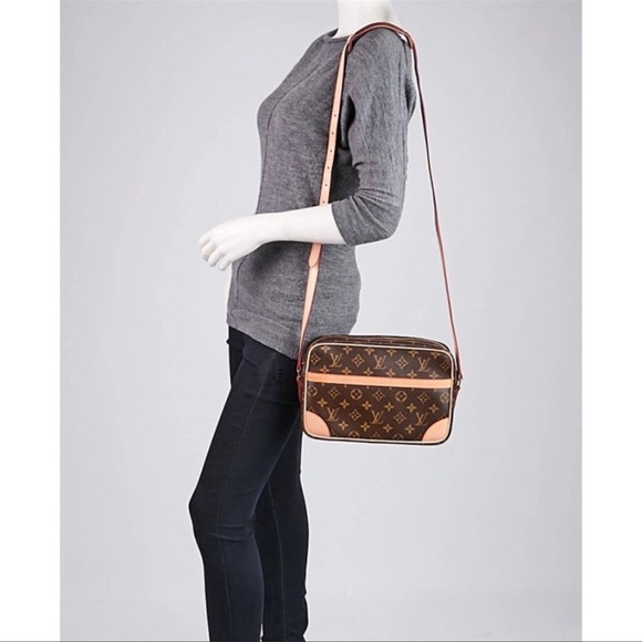 Louis Vuitton trocadero 27 - Picture 2 of 14